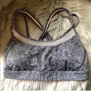LULULEMON SPORTS BRA Like new! Very good condition